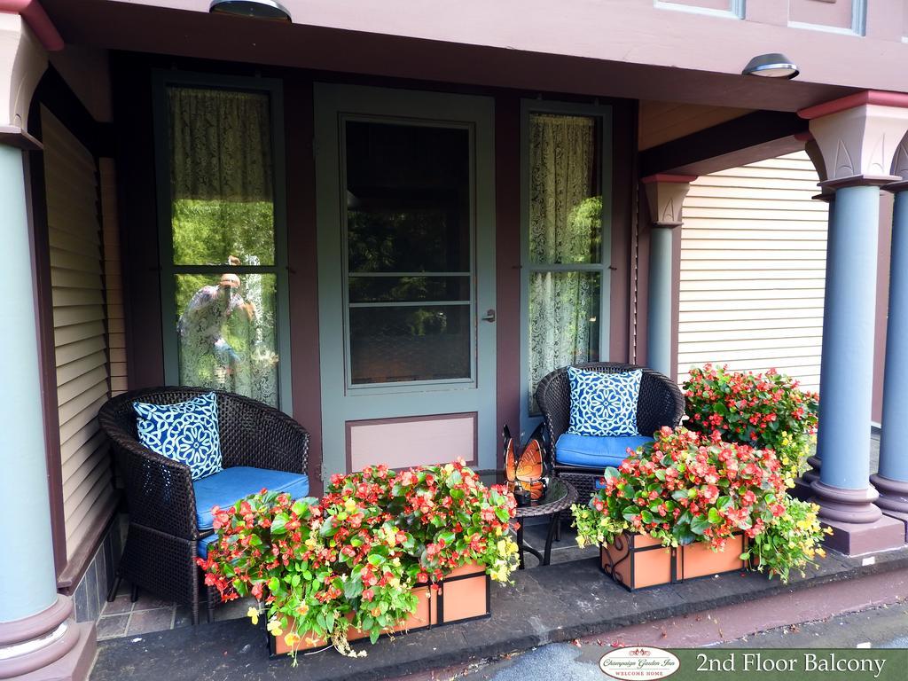 Champaign Garden Inn Exterior photo